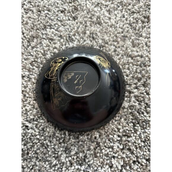 Japanese Laquardware Covered Bowl‎ - Picture 3 of 3